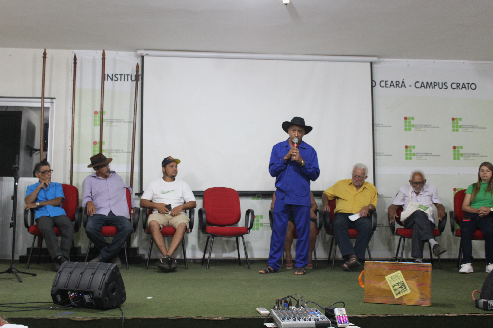 O evento foi realizado pelo IFCE campus de Crato, Sindicato de Trabalhadores Rurais do Crato e prefeitura municipal de Crato, através da Secretaria de Desenvolvimento Agrário e Recursos Hídricos.