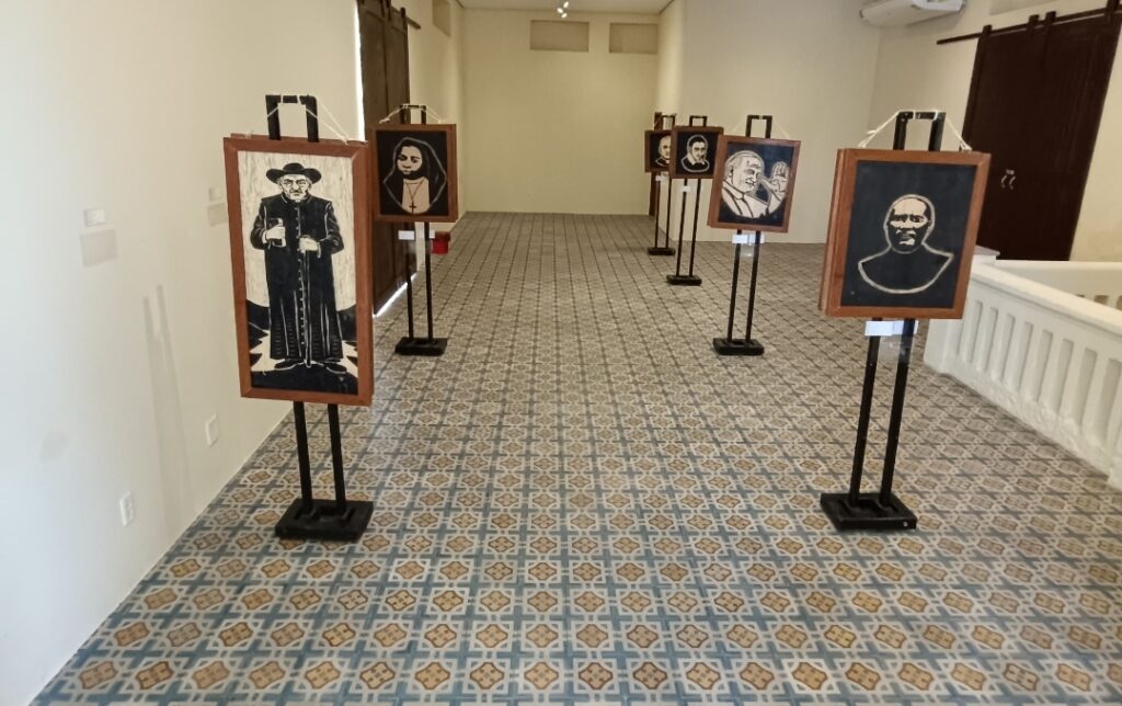 Exposição com o tema “Padre Cícero entre Santos e Beatos” está em exibição 7 Screenshot 20240530 160948 WhatsAppBusiness