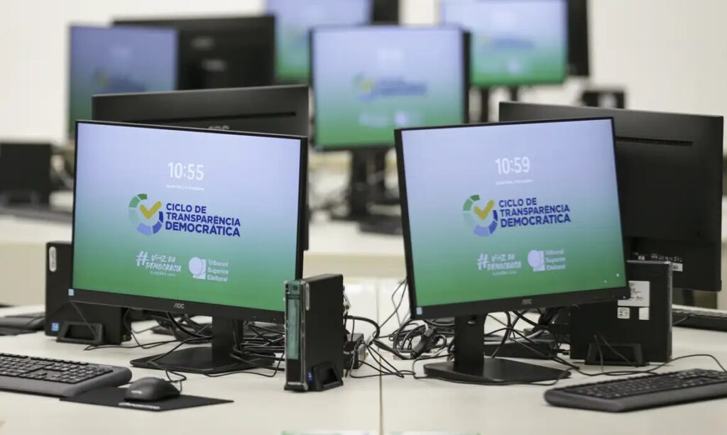Eleições 2024: PF e universidade fazem teste em urnas eletrônicas 9 img 1679