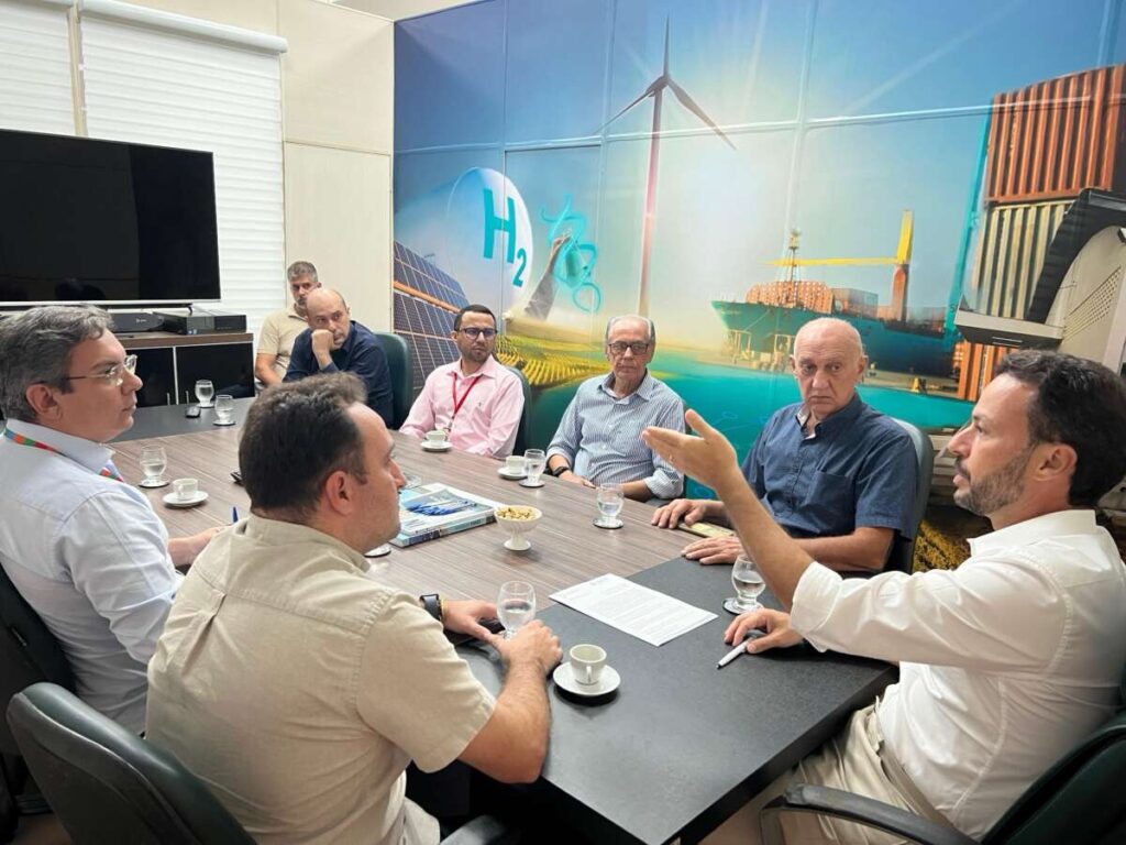 Porto seco: Adece e Fundação ASTEF firmam parceria para realizar estudo no Cariri 4 img 1701 1