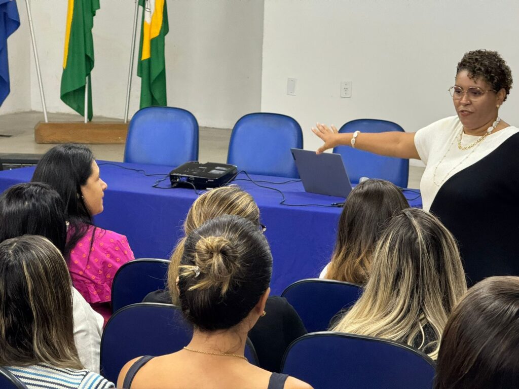 Diretores e Coordenadores da Sesau participam de palestra sobre saúde mental 10 IMG 20250122 WA0151