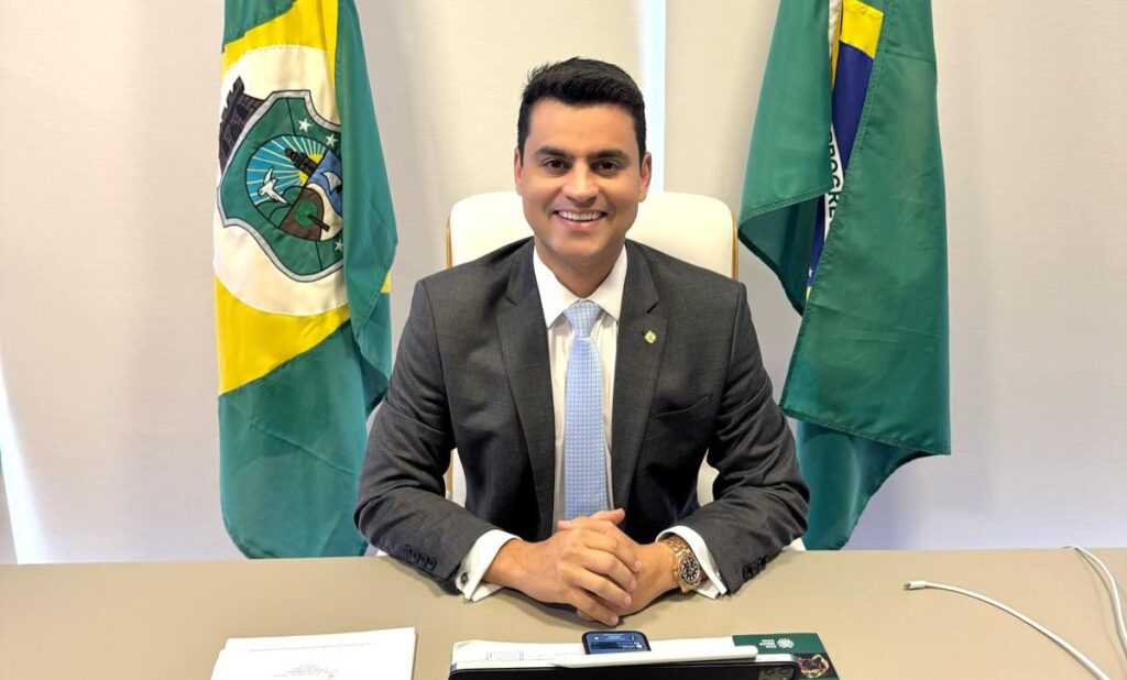 Deputado Yuri do Paredão se manifesta contra suspensão de voos da Azul em Juazeiro do Norte 5 WhatsApp Image 2025 01 22 at 11.09.04 e1737555091861