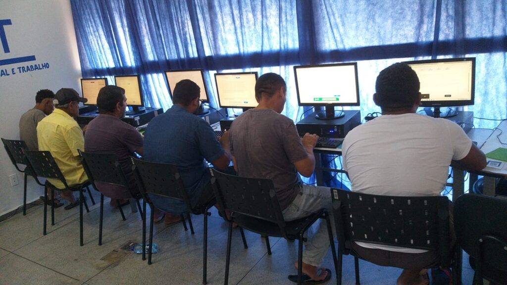 Juazeiro do Norte amplia inclusão digital com curso de informática para assistidos do Centro Pop 5 IMG 20250214 WA0006