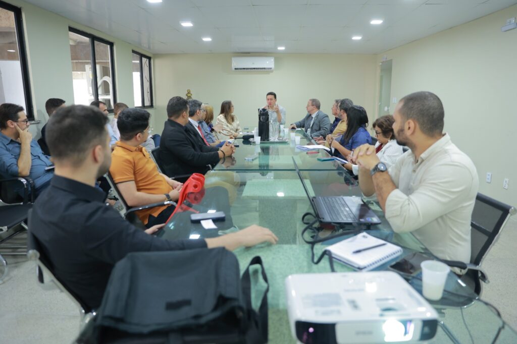 Aplicativo de mobilidade urbana é tema central em reunião do Comitê de Articulação Econômica e Produtiva 4 IMG 20250221 WA0050