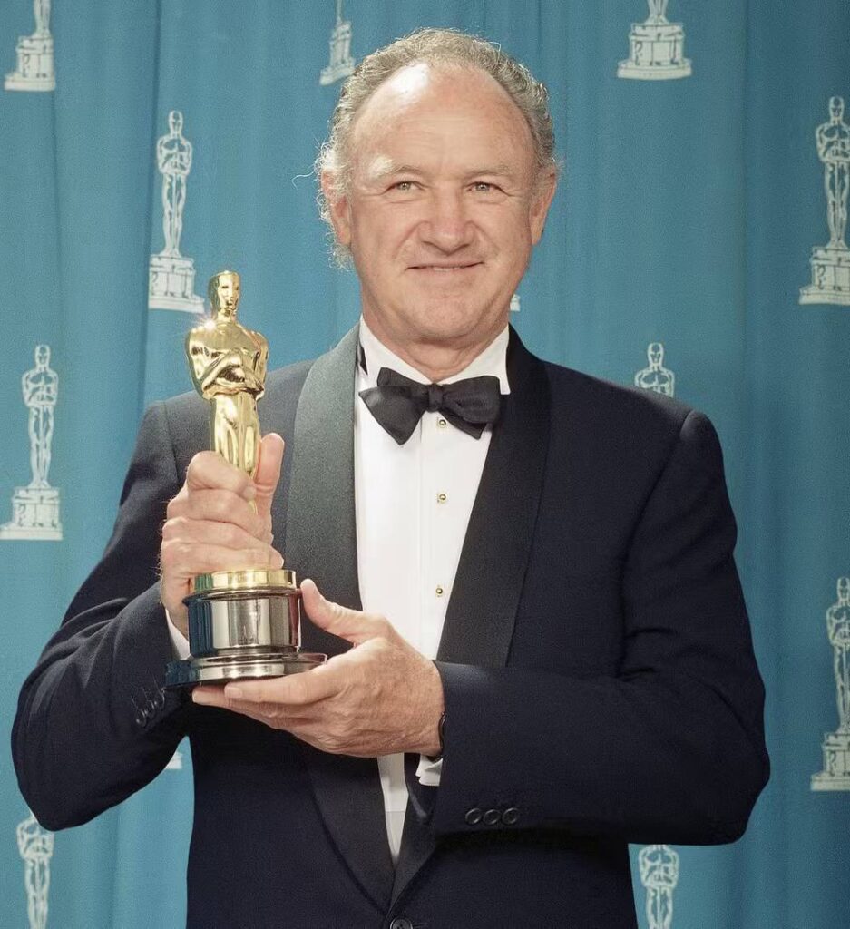 Gene Hackman e Esposa São Encontrados Mortos em Casa nos EUA 11 IMG 20250227 065353 510