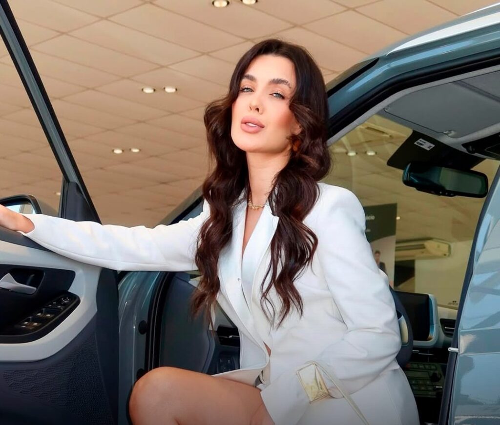 image editor output image 1685760201 1744918736140