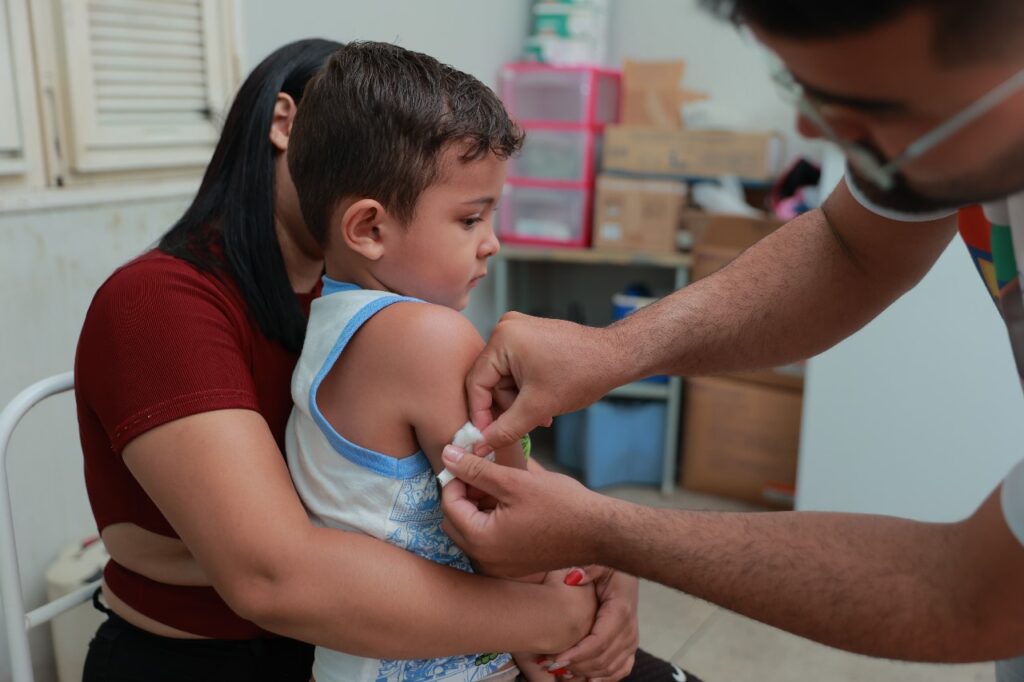 Secretaria de Saúde realizará vacinação contra a influenza no Restaurante Popular nesta sexta 5 Secretaria de Saúde realizará vacinação contra a influenza no Restaurante Popular nesta sexta