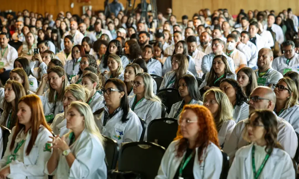 Mais Médicos: 407 profissionais começam a atuar em 22 estados 1 mcm 2149