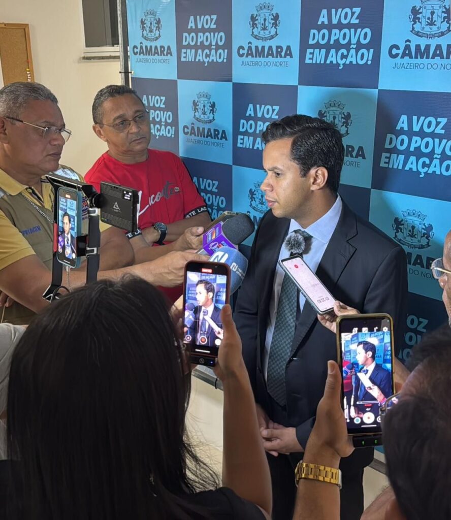 Presidente da Câmara de Juazeiro do Norte, Felipe Vasques reage a fala do vereador Ricardo Costa de Acopiara que desrespeitou Padre Cícero 10 IMG 20250529 WA0043