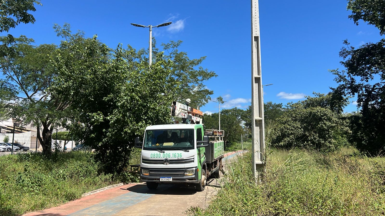 Parque das Timbaúbas recebe obras de melhoria na iluminação