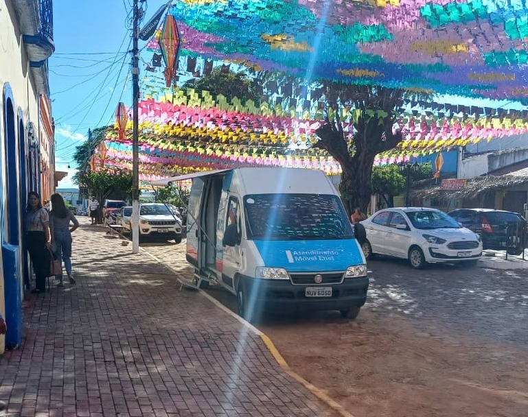 Enel Distribuição Ceará leva unidade móvel de atendimento para Barbalha 4 WhatsApp Image 2025 05 28 at 16.24.55