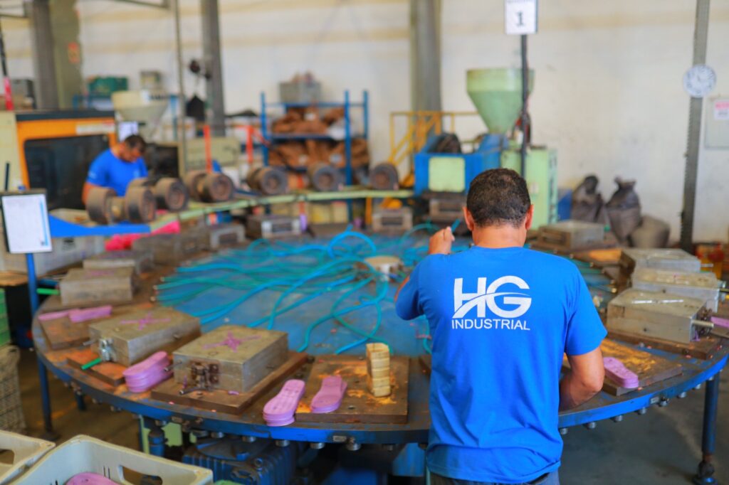Juazeiro do Norte aprova Programa de Incentivo e Atração de Investimentos e inicia novo ciclo de desenvolvimento econômico 6 WhatsApp Image 2025 06 11 at 17.05.00