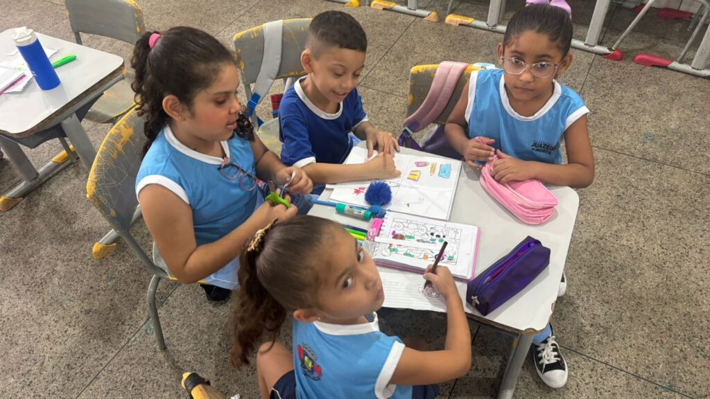 Rede municipal de ensino inicia segundo semestre letivo com acolhida e entusiasmo 9 WhatsApp Image 2025 08 01 at 13.10.31