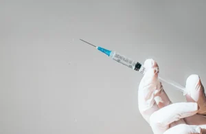 injecao hiv