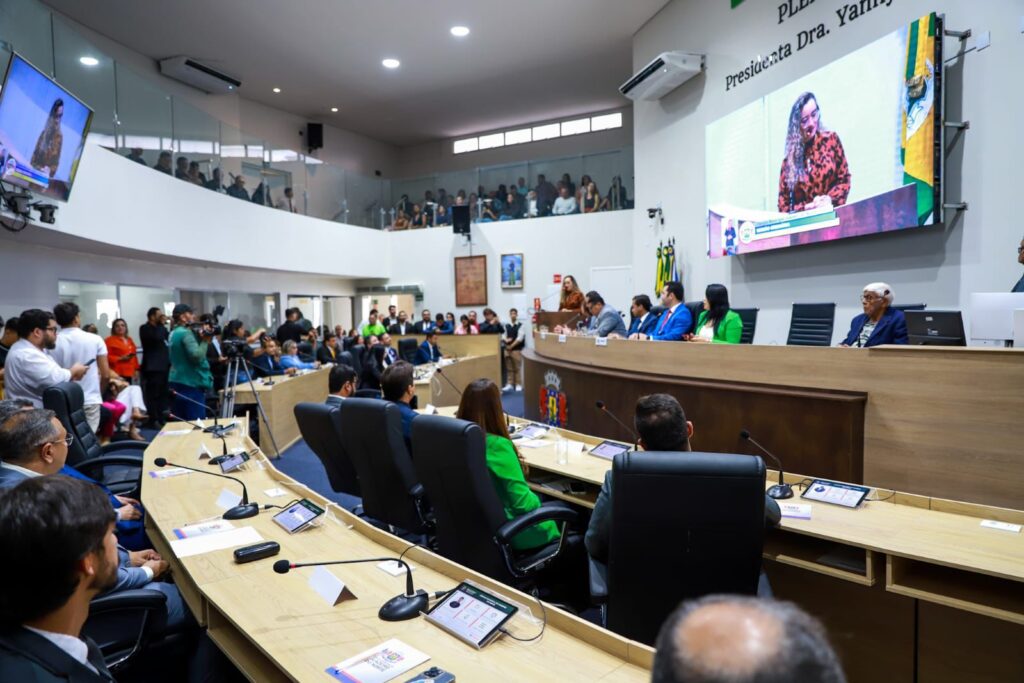 Câmara Municipal e MPCE realizam audiência pública para debater a Saúde Pública em Juazeiro do Norte 4 IMG 20251007 WA0050