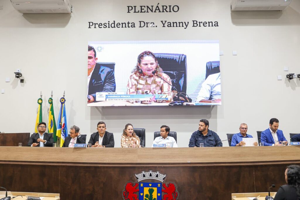 Câmara de Juazeiro do Norte e MPCE realizam audiência pública para debater desafios e melhorias na saúde municipal 3 WhatsApp Image 2025 10 10 at 13.28.12