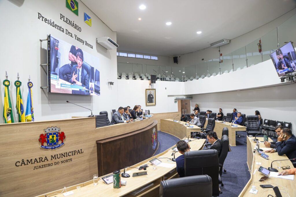 Câmara de Juazeiro aprova projeto que beneficia profissionais de Educação Física e mais 26 matérias 5 IMG 20251217 WA0002