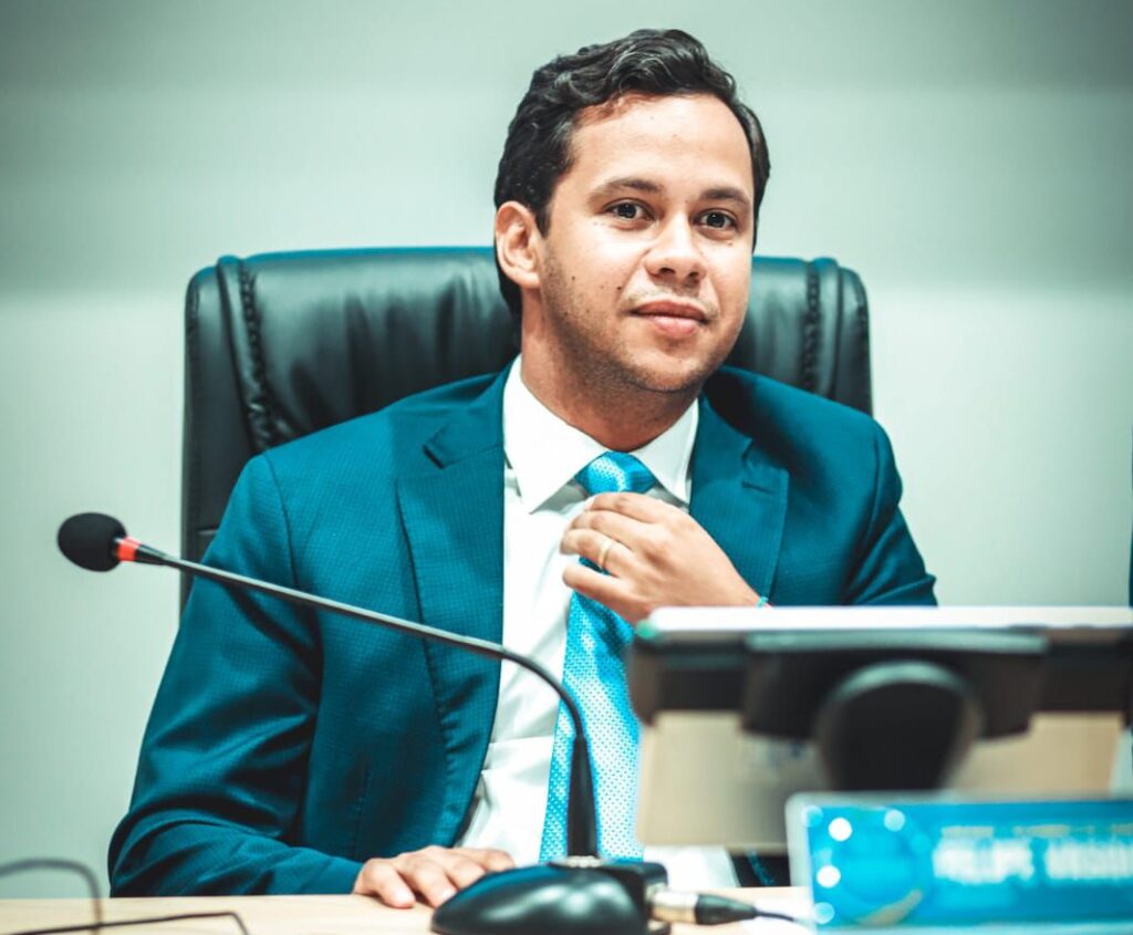 Presidente Felipe Vasques convoca população de Juazeiro do Norte para audiência sobre a Cagece 9 WhatsApp Image 2025 12 03 at 18.12.12 e1764804573802