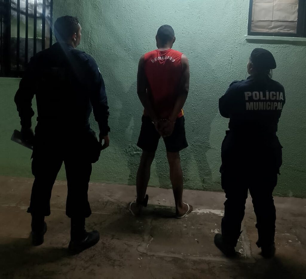 Homem é preso por violência doméstica após denúncia em hospital de Juazeiro do Norte 5 WhatsApp Image 2026 04 14 at 08.13.24 e1776188149326