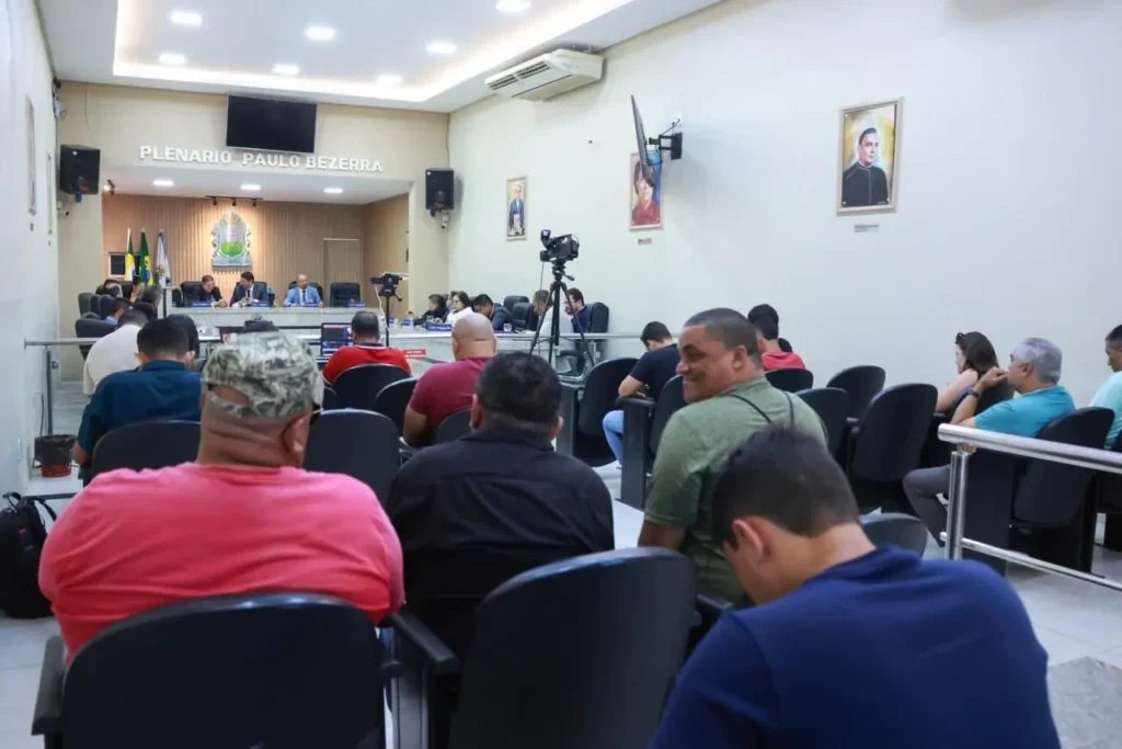 Câmara do Crato define datas de reposição das sessões suspensas durante o período eleitoral 1 WhatsApp Image 2026 04 01 at 12.57.29.jpeg