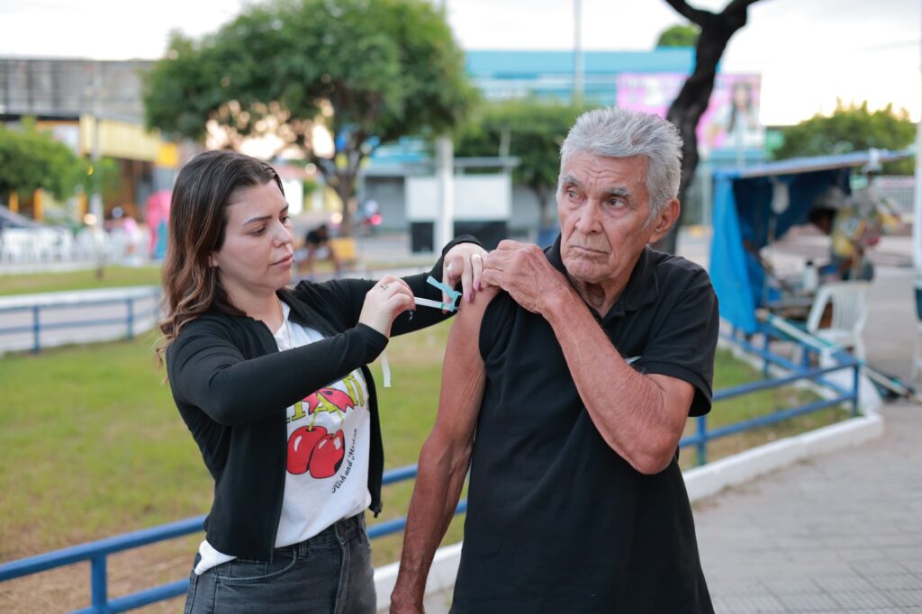 Vacina da Pneumo20 para idosos de 85 anos ou mais já estão disponíveis em Juazeiro do Norte 2 WhatsApp Image 2026 10 21 at 13.16.24